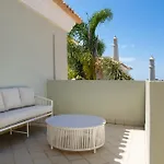 Charming With Private Pool By Lovelystay Albufeira