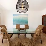 Charming With Private Pool By Lovelystay Willa *