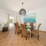 Вилла Charming With Private Pool By Lovelystay