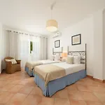 Charming With Private Pool By Lovelystay Вилла *