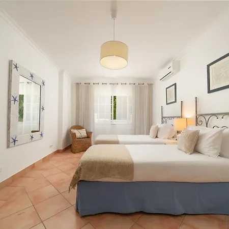 Charming With Private Pool By Lovelystay * 알부페이라