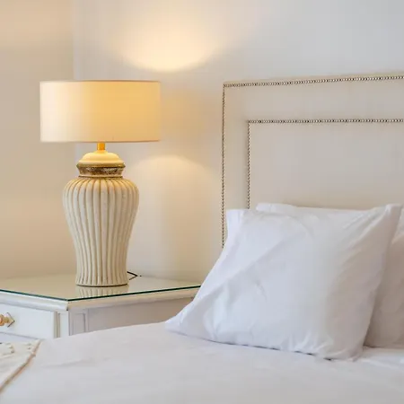 Charming With Private Pool By Lovelystay * 알부페이라