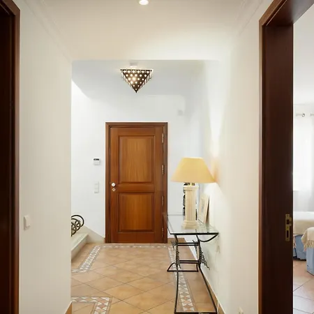 Charming With Private Pool By Lovelystay 알부페이라