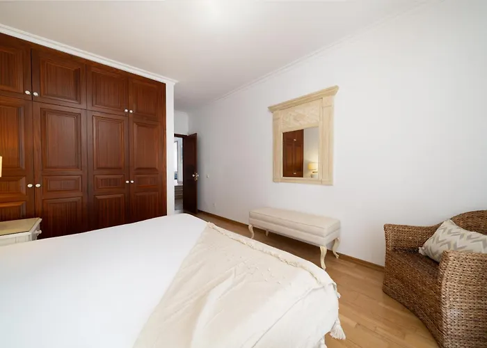 Βίλα Charming With Private Pool By Lovelystay *