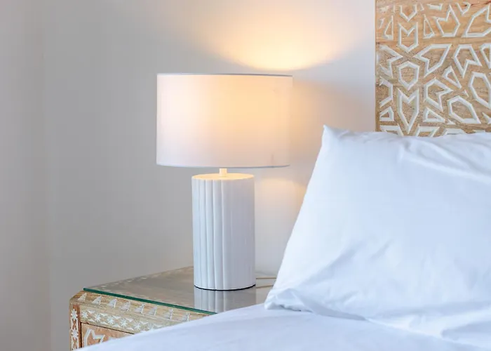 Charming With Private Pool By Lovelystay Βίλα Αλμπουφέιρα