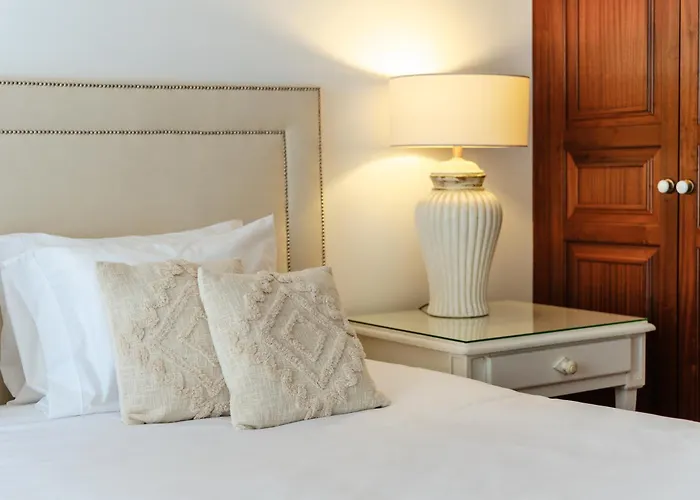 Charming With Private Pool By Lovelystay * Αλμπουφέιρα