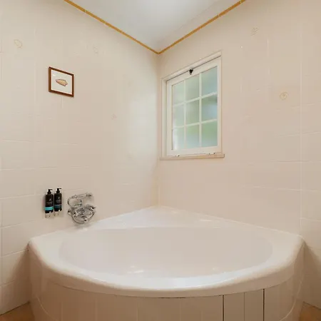 Charming With Private Pool By Lovelystay Villa